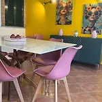 Casetta Romana Ampia Con Giardino & Parcheggio Tranquilla Zona Borghesiana Metro C Hébergement de vacances *