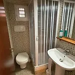 Hébergement de vacances Casetta Romana Ampia Con Giardino & Parcheggio Tranquilla Zona Borghesiana Metro C
